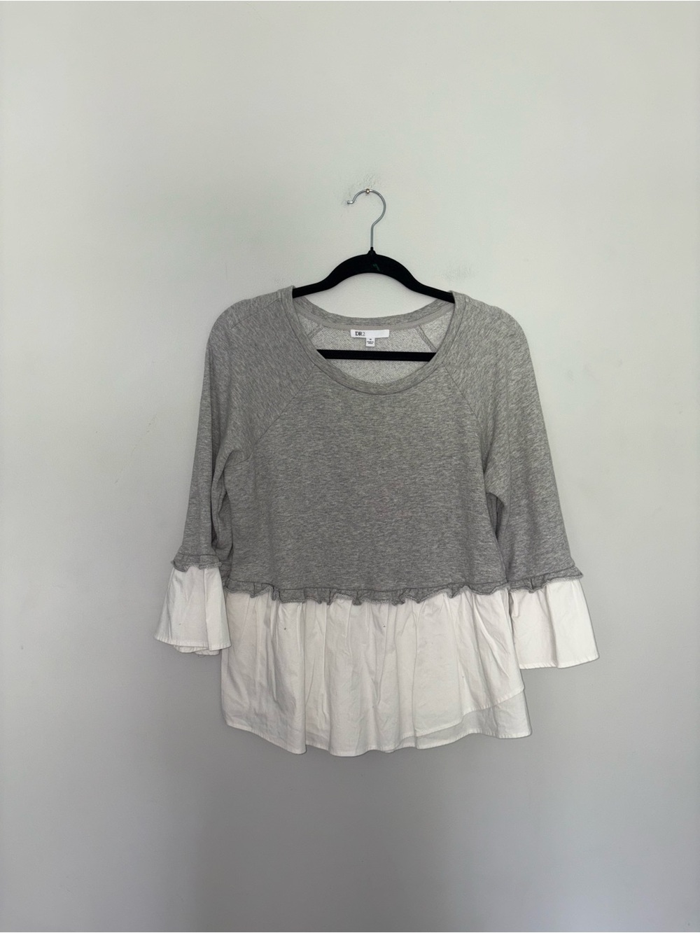 DR2 | Gray Sweater Blouse